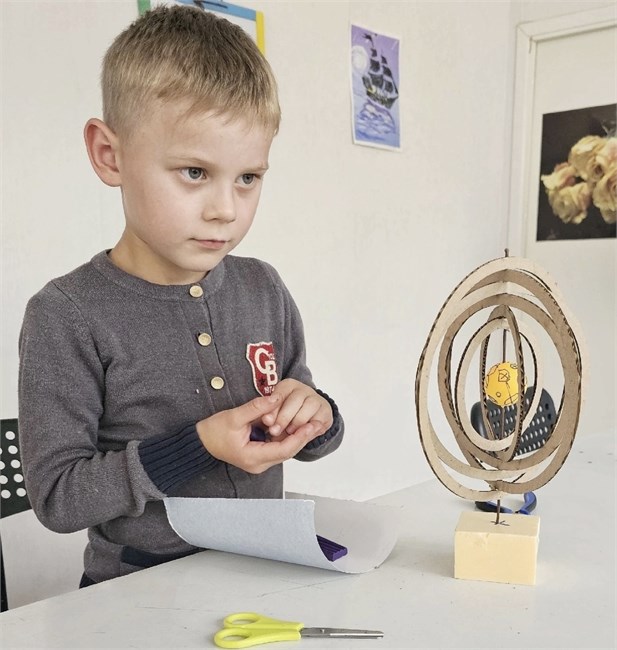 7-8 лет: Экспериментаниум 1681